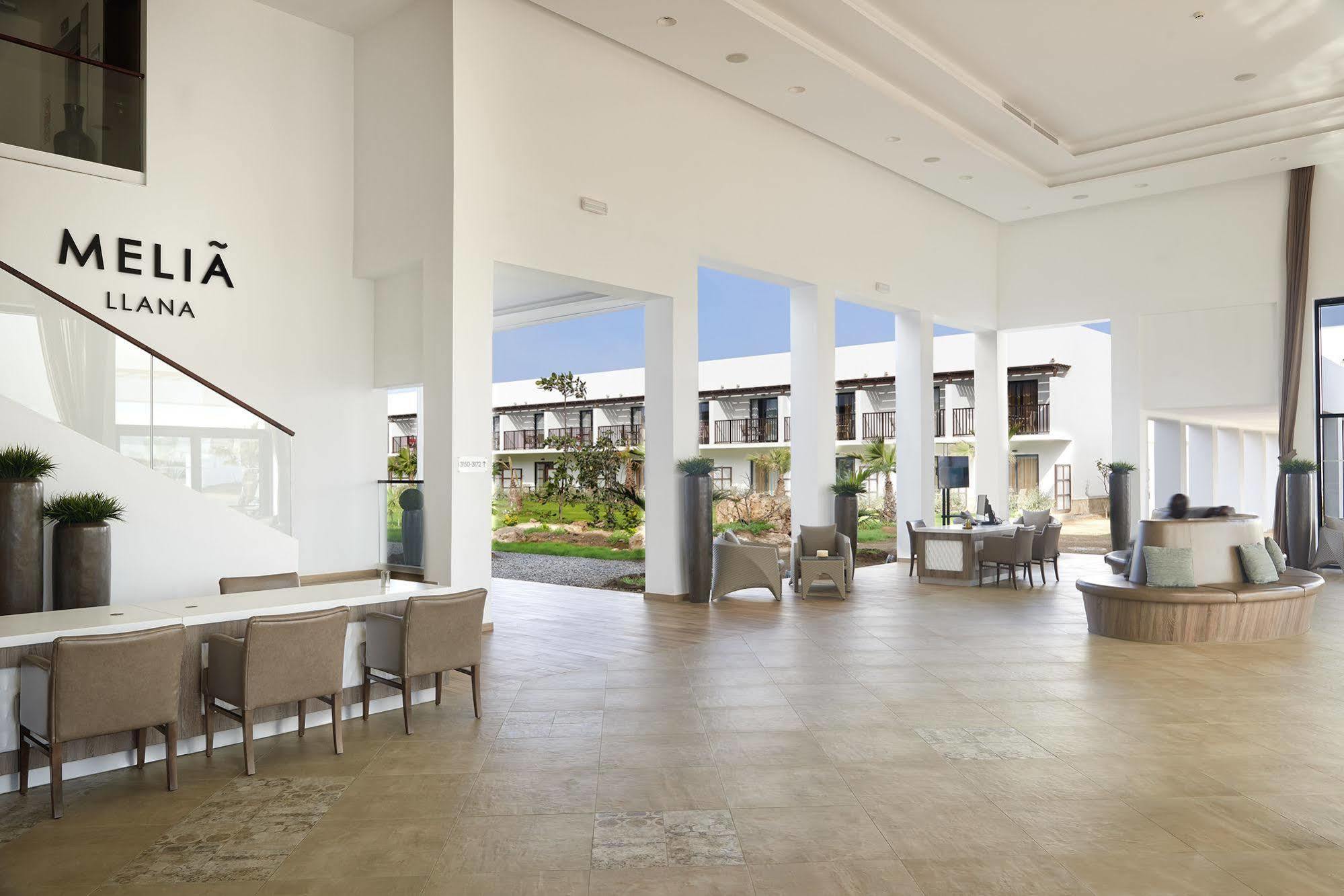 Melia Llana Beach Resort & Spa 圣玛丽亚 外观 照片