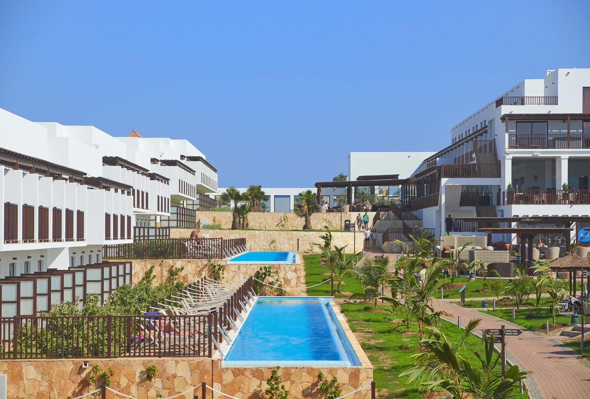 Melia Llana Beach Resort & Spa 圣玛丽亚 外观 照片